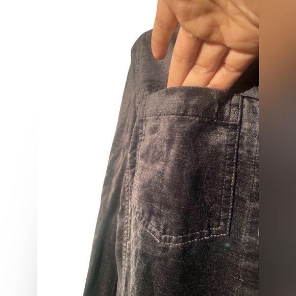 CABI  women’s Tuesday Topper Charcoal Velvet Shirt Jacket sz XS preloved 
#3730 - Picture 6 of 8